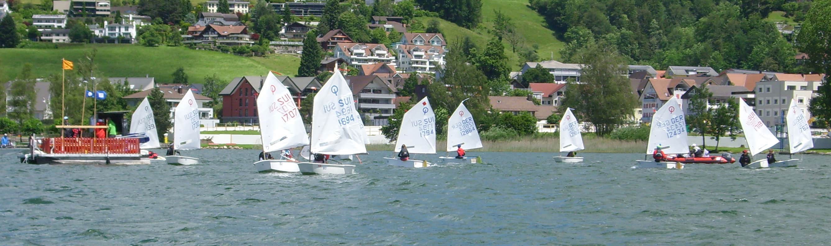 Teamgeist-1