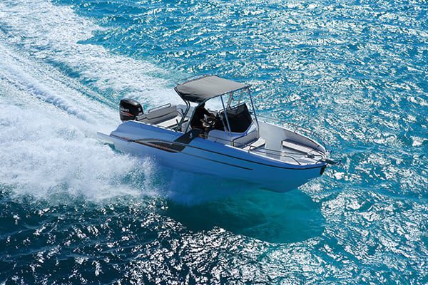 skippers.ch beneteau flyer 7